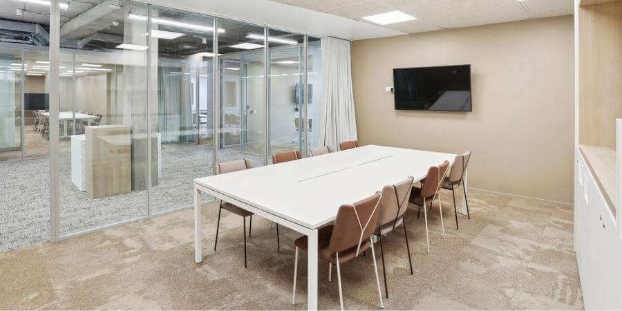 Disposition de salle de réunion - conférence