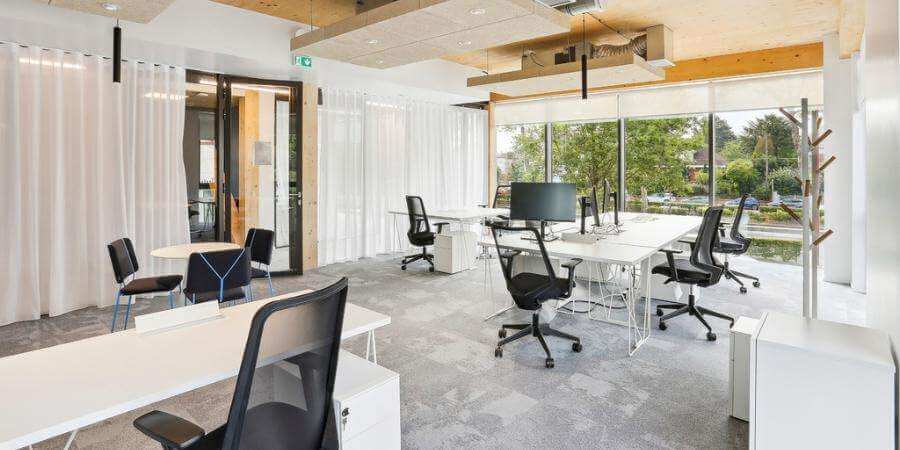 Article Ergonomie au travail - Optez pour une chaise ergonomique bien réglée